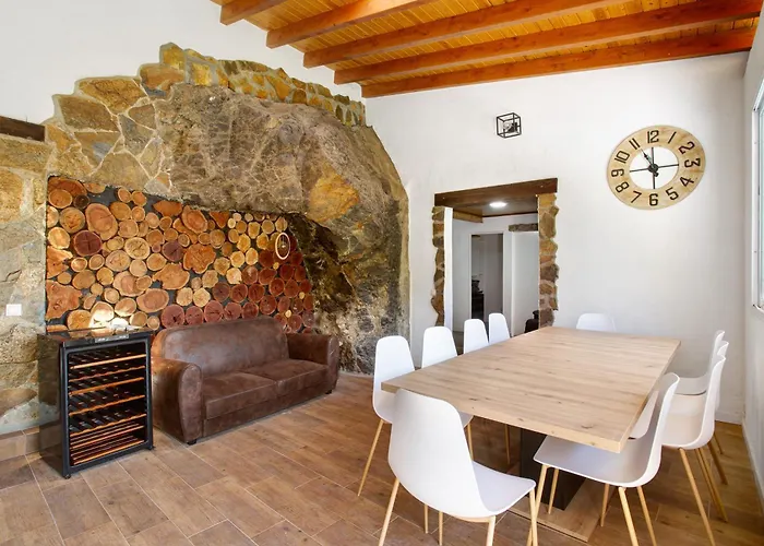 Casa Cueva